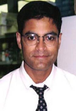 Dr. Pradeep Singh is a UW Medicine pulmonary and critical care physician who studies antibiotic resistance of biofilms.