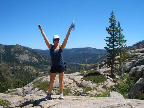 For the past 115 weeks, Crissy House has challenged herself to try a different volunteer activity each week. She also runs 5K and 10K marathons to help raise money for groups such as the Arthritis Foundation and the Leukemia.