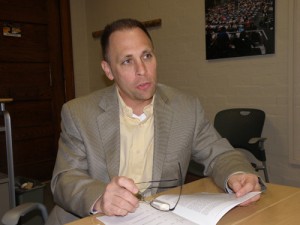 Groundbreaking research by MSU criminologist William Terrill suggests stun guns are not safe for citizens being apprehended by police, but do benefit the officers.