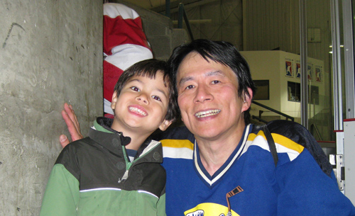 Calvin Hsia, pictured here with his son Tyler, started Microsoft’s MVP program 20 years ago as a simple list of “most verbose” people on a forum. Image credit: Microsoft