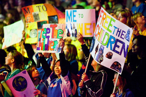 Youth gather at We Day to discover how they can channel their talent, energy, focus and expertise to solve societal challenges in their local communities and around the world. Image credit: Microsoft