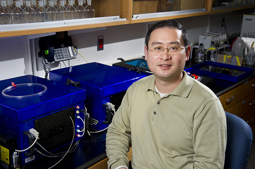 Zhaohui ‘Aleck’ Wang, the study’s lead author and a chemical oceanographer at Woods Hole Oceanographic Institution (WHOI), worked with colleagues from 11 institutions across the U.S. to better understand the coastal ocean's sensitivity to changing chemistry. (Photo by Tom Kleindinst, Woods Hole Oceanographic Institution)