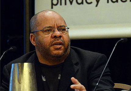 Terence Craig, CEO and CTO of PatternBuilders, discusses how big data and privacy are changing business models at the Private Identity Innovation Conference in Silicon Valley. Image credit: Microsoft