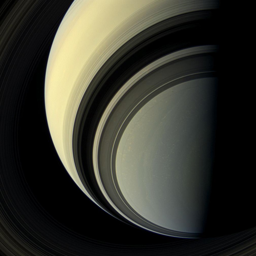 Winter is approaching in the southern hemisphere of Saturn and with this cold season has come the familiar blue hue that was present in the northern winter hemisphere at the start of NASA's Cassini mission. Image Credit: NASA/JPL-Caltech/Space Science Institute