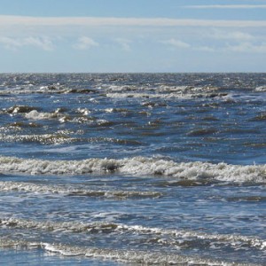 Wellen auf der Nordsee. Image credit:© Hans-Ulrich Roesner / WWF