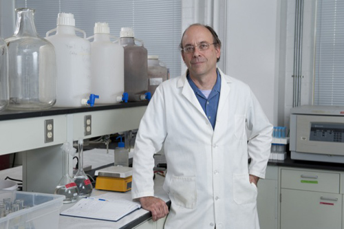 The Gates Foundation has funded research on a novel wastewater treatment fabric being developed by a UD team led by Steven Dentel. Photo by Evan Krape