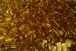 Fish oil capsules. Photo credit: By Oddman47 (Source: Wikipedia)