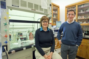 Berkeley Lab researchers Lara Gundel and Hugo Destaillats found that thirdhand smoke continues to be harmful for hours after a cigarette has been extinguished. Image credit: Berkeley Lab